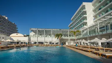 Hotel Constantinos The Great