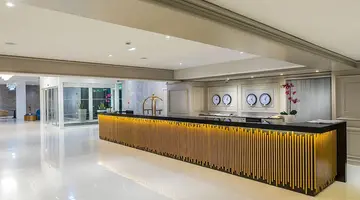 Hotel Constantinos The Great