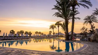 Hotel Coral Beach & Resort