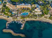 Hotel Coral Beach & Resort