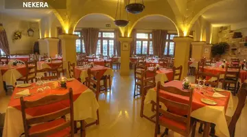 HOTEL CORNUCOPIA
