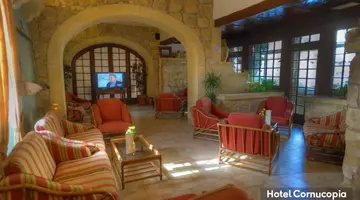 HOTEL CORNUCOPIA