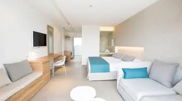 HOTEL COSMOPOLITAN