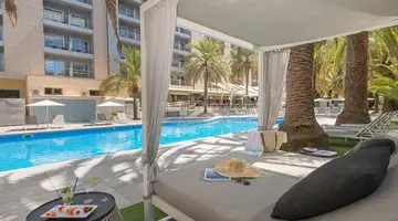 HOTEL COSMOPOLITAN