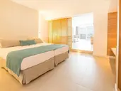 HOTEL COSMOPOLITAN
