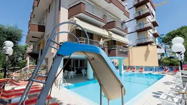 Hotel Cosmos