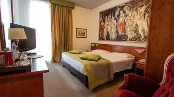 Hotel Cristallo Club