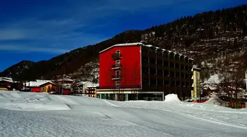 Hotel Cristallo Club