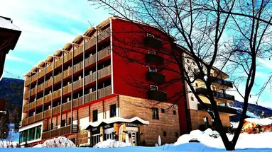 Hotel Cristallo Club