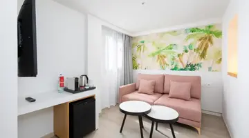 Hotel Cristina by Tigotan Las Palmas - A