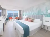 Hotel Cristina by Tigotan