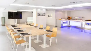 Hotel Cristina by Tigotan