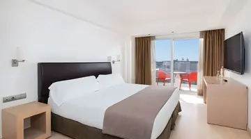 Hotel Cristina by Tigotan