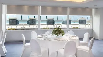 Hotel Cristina by Tigotan