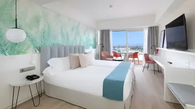 Hotel Cristina by Tigotan