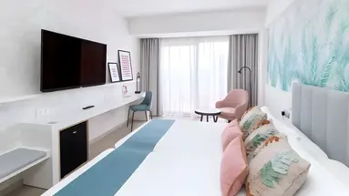 Hotel Cristina by Tigotan