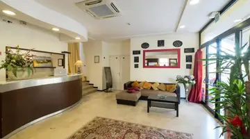 Hotel Crosal ***