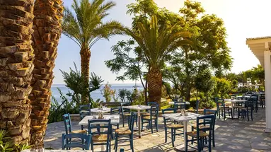 Hotel Crystal Springs Beach