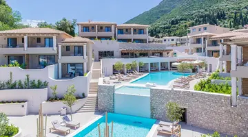 Hotel Crystal Waters
