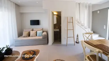 Hotel Crystal Waters
