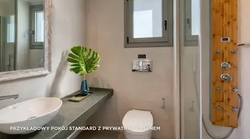Hotel Crystal Waters