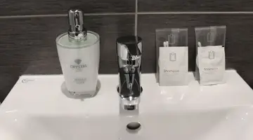 Hotel Crystal