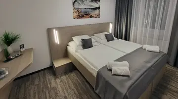 Hotel Crystal