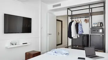 Hotel Delamar - Adults Only
