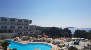 HOTEL DELFIN PLAVA LAGUNA