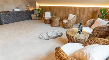 Hotel Demanova