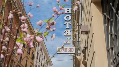 HOTEL DES ARTISTES