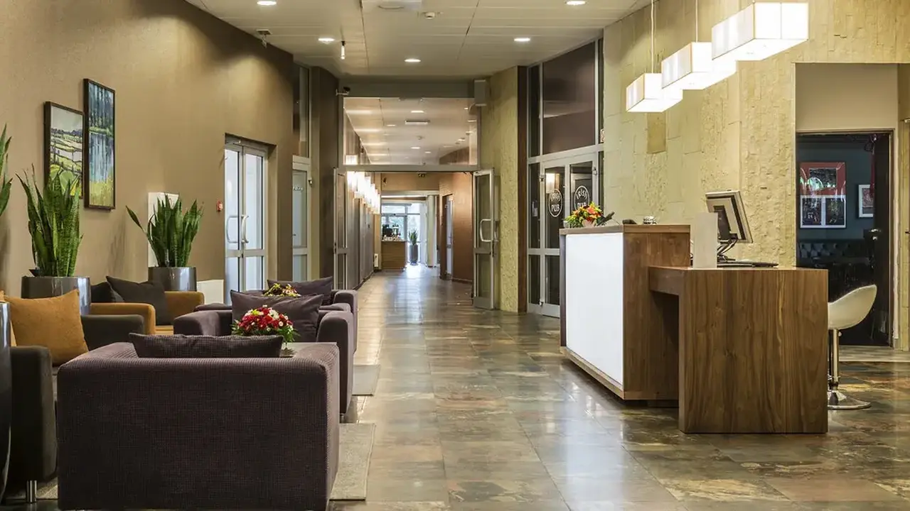 Hotel DeSilva Pruszków