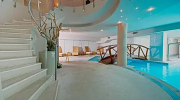 Hotel Dion Palace