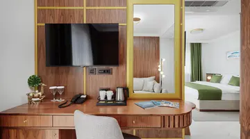 HOTEL DIPLOMAT BY AYCON