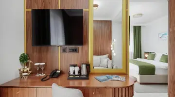 Hotel Diplomat