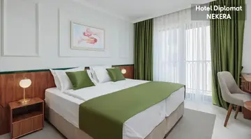 HOTEL DIPLOMAT
