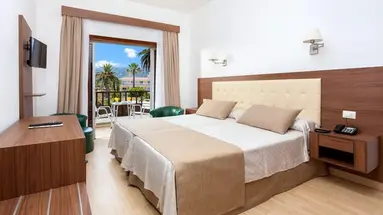 Hotel Don Manolito