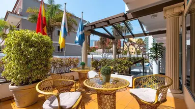 Hotel Don Manolito