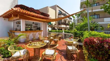 Hotel Don Manolito