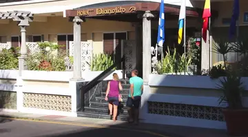 Hotel Don Manolito