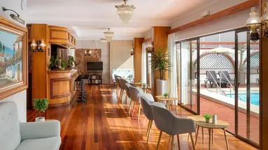 Hotel Don Manolito