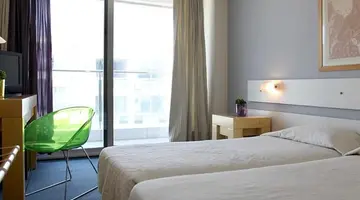 HOTEL DORIAN INN