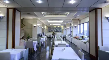 HOTEL DORIAN INN