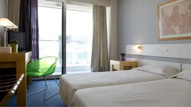 HOTEL DORIAN INN