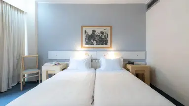 HOTEL DORIAN INN