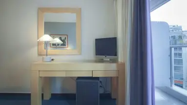 HOTEL DORIAN INN