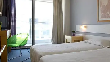 HOTEL DORIAN INN