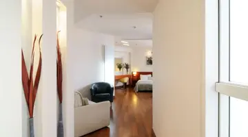 HOTEL DORIAN INN
