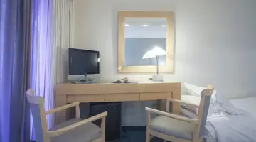 HOTEL DORIAN INN
