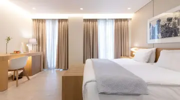 HOTEL DORIAN INN